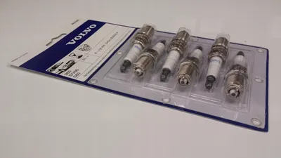 Immagine prodotto di VOLVO 960 S90 V90 S80 candele originali OE 8642661