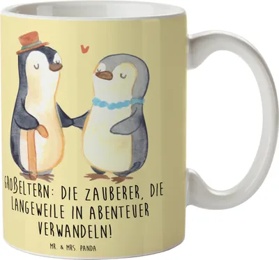 Produktbild von Mr. & Mrs. Panda Kaffeetasse Großeltern Zauberer - Gelb Pastell - Geschenk, Geschichten, Becher, Familienleben, Enkelkinder, Henkelpott, Verwandte, einzigartige Designs