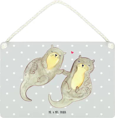 Produktbild von Mr. & Mrs. Panda Schild Otter Hände halten DIN A4 - Grau Pastell - Geschenk, Verliebt, wandtafel, Paar, Romantisch, Türschild, hängeschild, Liebe, holzbild, glücklich