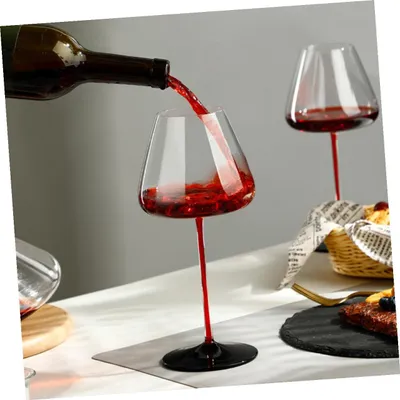 Produktbild von 2 wiederverwendbare Weinkelche, 600 Ml, Rotweingläser aus Kunststoff mit Vampirdesign für Halloween-Partys und als Tischgeschirr