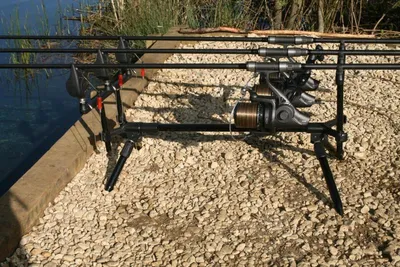 Produktbild von Fox Stalker Plus Pod Rodpod inkl. Tasche