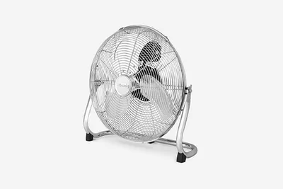 Obrázok produktu pre H.Koenig JOE30 chrómovaný kovový ventilátor, výkon 100 W, 3 rýchlosti, 3 lopatky, priemer 40 cm, 65,14 dB, ovládanie sklonu, protišmykové nožičky