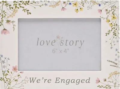 Produktbild von Celebrations - "Love Story We´re Engaged" Fotorahmen für ein Bild WD3931 (Einheitsgröße) (Weiß)