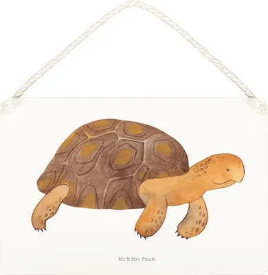 Produktbild von Mr. & Mrs. Panda Schild Schildkröte Marschieren DIN A5 - Weiß - Geschenk, hängeschild, Schildkröten, Motivation, holzbild, Abenteuer, kleine aufmerksamkeit, Wandbild Holz