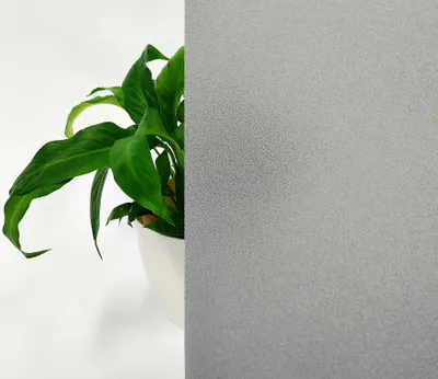 Produktbild von Fensterfolie Selbsthaftend Verdunkelungsfolie – GRAU 44,5 x 200 cm