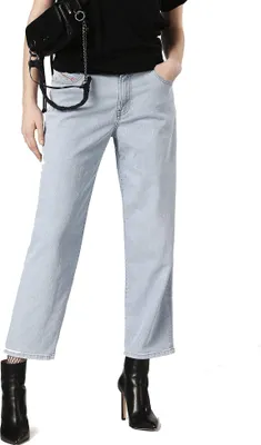 Produktbild von Diesel Niclah 084RR Damen Jeans Regular Straight