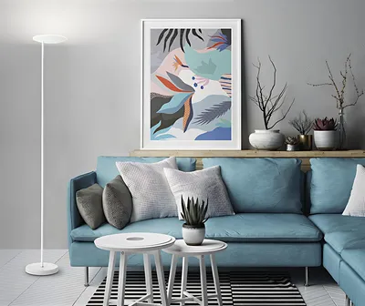Imagen del producto de Lámpara de pie LED (1900 lúmenes, 3000 K) de metal blanco, con un diseño moderno y elegante para iluminación interior, altura de 183 cm - Perenz