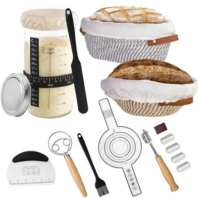 Brotbackset mit 2 Gärkörben, Rührbesen und Teigschaber
