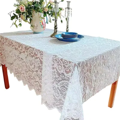 Produktbild von Spitze Tischdecke mit Blumenmuster, Weiß 140x180cm