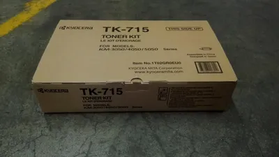 Imagen del producto de Kyocera TK-715: Cartucho de tóner para impresora láser, color , embalaje original, para impresoras láser, rendimiento de 34000 páginas