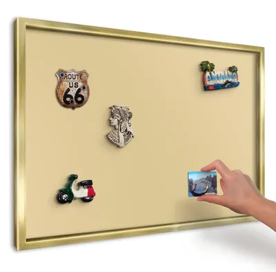Produktbild von Magnettafel 60x40 cm mit goldenem Rahmen - Magnetische Metalltafel, Magnetpinnwand zur Wandmontage für Wohnzimmer, Küche, Flur, Kinderzimmer und Büro - Beige-gelb