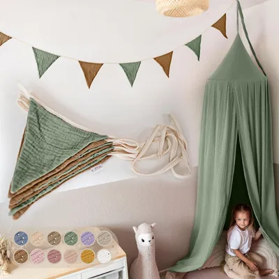 Produktbild von Handgemachte Wimpelkette aus Musselin Kinderzimmer Gold Applikation