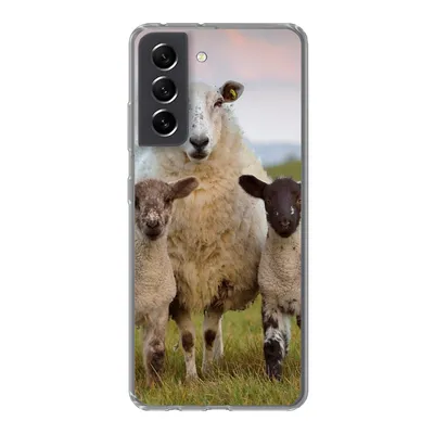 Produktbild von MuchoWow® Handyhülle Schutzhülle Hülle für Samsung Galaxy S21 FE Schafe - Natur - Schwarz - Weiß Silikon Softcase Handy Hülle - Mobiltelefonhülle