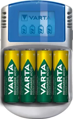 Produktbild von Varta 57070 Power PLAY LCD Charger + 4AA 2600MAH Kfz-Ladegerät, fÃ1/4r bis zu 4 Akkus, 120min Ladedauer, inkl. 4 Akku(s) mit 2600mAh Kapazität