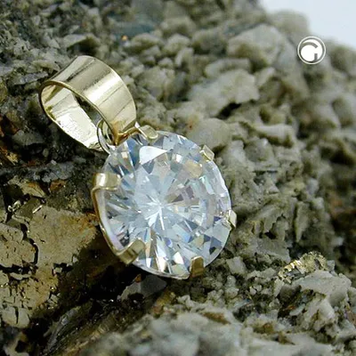 Produktbild von Anhänger, 8mm Zirkonia, 9Kt GOLD
