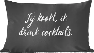 Produktbild von MuchoWow® Zierkissen Sofakissen Wohnzimmer Dekokissen 50x30 cm Du kochst, ich trinke Cocktails - Zitate - Sprichwörter - Cocktail - Getränke - Wohnzimmerdekoration - Polster mit Photo
