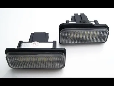 Für Mercedes S203 W211 S211 C219 CLS R171 SLK 2x LED Kennzeichenbeleuchtung in der Farbe von Goingfast
