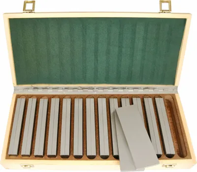 Produktbild von ELMAG Parallel-Unterlegplatten-Satz 28-tlg., 150x10 mm