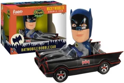 Produktbild von Funko Wacky Wobbler Batman 1966 Batmobil Wackelkopf-Fahrzeug (Verpackung mit Gebrauchsspuren)