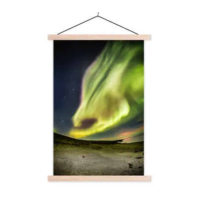 Produktbild von MuchoWow® Textilposter Nordlichter - Island - Orange - Grün 40x60 cm mit holzfarbenen Rahmen - Poster