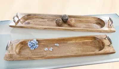Produktbild von Gilde Tablett "Board" Mangoholz, mit Metallgriffen Länge 24,3 cm Breite 91,5 cm Höhe 10,0 cm 48385