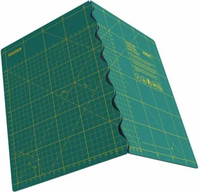 Obrázek produktu pro Skládací řezací podložka Olfa 32x45 cm s protiskluzovou základnou
