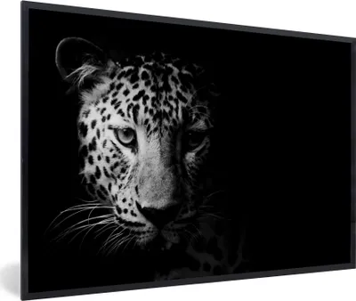 Produktbild von MuchoWow® Gerahmtes Poster Panther - Wildtiere - Schwarz und weiß - Tiere 90x60 cm - Poster mit Schwarzem Bilderrahmen Wandposter Rahmen Foto Bilder - Fotorahmen - Foto-Plakat
