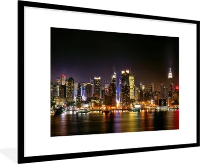 Produktbild von MuchoWow® Gerahmtes Poster New York - Manhattan - Skyline 90x60 cm - Poster mit Schwarzem Bilderrahmen Wandposter Rahmen Foto Bilder - Wanddekoration - Fotos