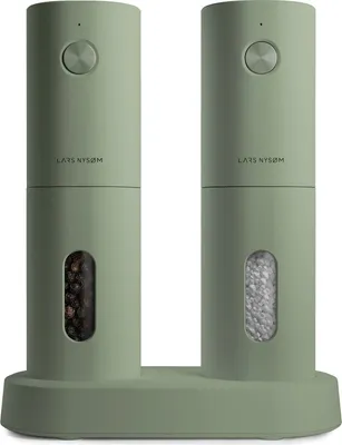 Produktbild von LARS NYSØM Salz und Pfeffer Mühle Elektrisch 2er Set mit einstellbarem Keramik-Mahlwerk von grob bis fein I Design Gewürzmühlenset Automatisch (2 Stück) (Cool Grey)