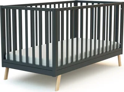 Produktbild von AT4 - Babybett kinderbett Holz KASA Graphitgrau 70 x 140 cm | 146 x 74,5 x 83 cm| Babybett umbaubar zum boden juniorbett mädchen und Jung | Gitterbett mit Lattenrost 3 Stufen Höhenverstellbar |Abnehmbare Bettleiter