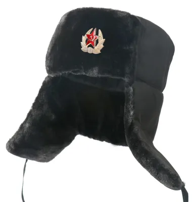 Produktbild von Ohrenklappenmütze mit Sternenabzeichen, dickem, weichem Kunstfellfutter, winddicht, ideal für Winter, Jagd, Motorradfahren und Outdoor-Aktivitäten.