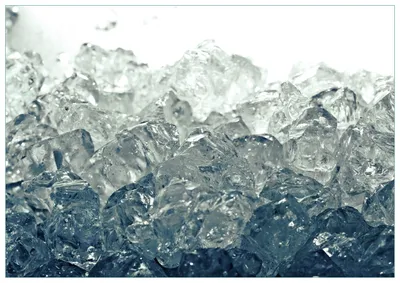 Produktbild von Wallario Premium Glasbild, freischwebende Optik, kräftige Farben, Größe 100 x 70 cm Motiv Leuchtendes Eis in blau-grau