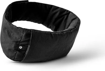 Produktbild von Reise-Schläferschutz mit Ohrstummelern - Abdunkelnde Gesichtsabdeckung - Durchreisen und Schlummer - Einbaubar in Reisetasche - 52-62 cm Hauptumfang - Schwarz