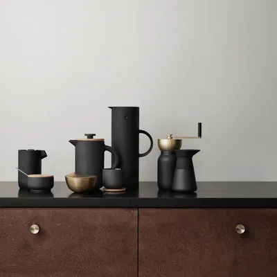 Obrázek produktu pro Stelton EM77 Vakuová konvice 1 l. měkká černá