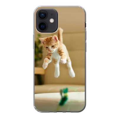 Produktbild von MuchoWow® Handyhülle Schutzhülle Hülle für iPhone 12 Katze - Springen - Spielzeug Silikon Softcase Handy Hülle - Schutzhülle