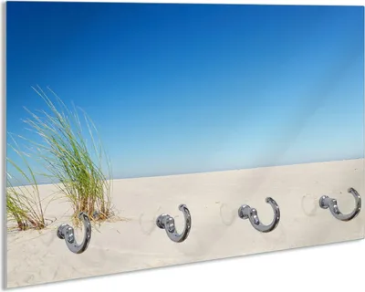 Produktbild von Wallario Schlüsselbrett aus Glas, Motiv: Sandstrand unter blauem Himmel, 30 x 20 cm mit 4 Haken