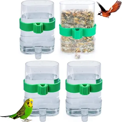 Produktbild von 4 Stück Vogel Wasserspender,Automatischer Vögel Futterspender Birds Wasserspender Kunststoff Birds Futterspender Vögel Trinkflaschen Futternapf für Bird Parrot Pigeon Vogel Wasserspender