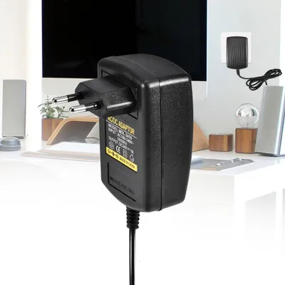 Zdjęcie produktu dla Uniwersalny zasilacz ścienny 24 V DC, 1 A, przewód 5,5 × 2,1 mm