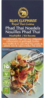 Produktbild von Blue Elephant Phad Thai Nudel Mahlzeitkit 300g – Authentisches thailändisches Gericht mit Sauce & Gewürzen