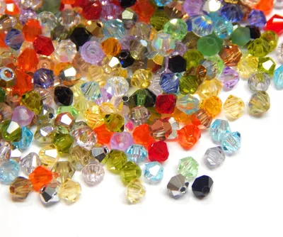Kristallperlen 3 mm Doppelkegel bunt 200 Stück