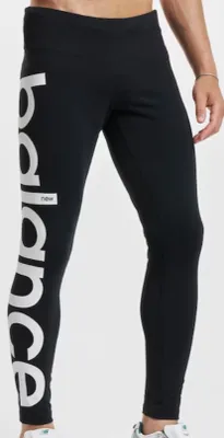 Produktbild von NEW BALANCE NB Athletics Uni Out of Bounds T BK BK S