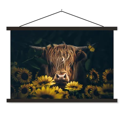 Produktbild von MuchoWow® Textilposter Schottische Highlander - Blumen - Kuh - Botanisch - Tiere 60x40 cm mit schwarzem Rahmen - Hölzernes