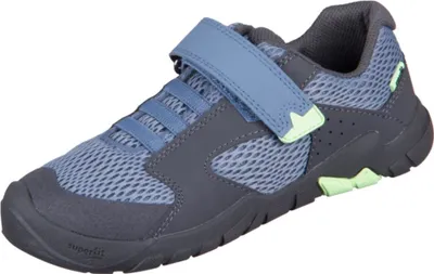 A single shoe is shown against a white background.