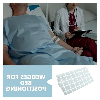 Produktbild von Wendekissen 50x25x15cm aus hochdichtem Schaumstoff für bettlägerige Patienten