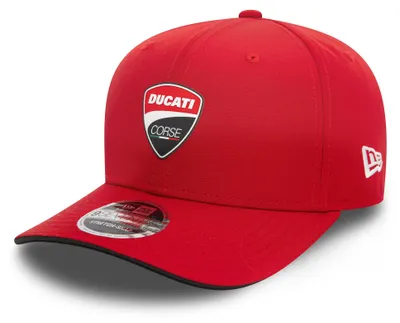 Produktbild von Ducati Corse Cap 9SEVENTY Core New Era, Offizieller Fanartikel, Rote Cap mit Ducati Corse Wappen, Größenverstellbar, 100% Polyester