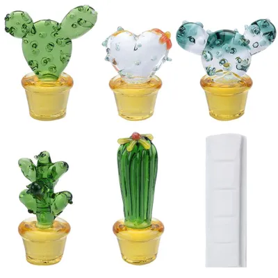 Image de Mini figurines de cactus en verre – 5 miniatures en cristal faites à la main – Décoration pour la maison, le bureau, le bureau et la voiture