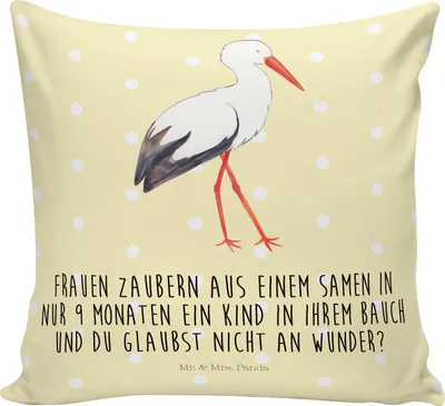 Produktbild von Mr. & Mrs. Panda Kissen 40x40 Storch - Gelb Pastell - Geschenk, Sofakissen, Kuschel, Gute Laune, Polster, bedruckt, zier, Störche, Schwangerschaft, Mutter, Geburt, Mütter