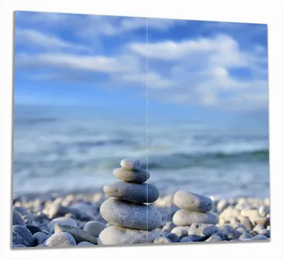 Produktbild von Wallario Herdabdeckplatte aus Glas, Größe 60 x 52 cm 2-teilig, Motiv Steinstapel am Strand