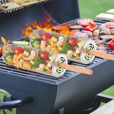 Zdjęcie produktu dla Koszyk do grillowania - Stal nierdzewna - 2 szt. - Obrotowy z drewnianą rączką - 30 x 9 x 9 cm