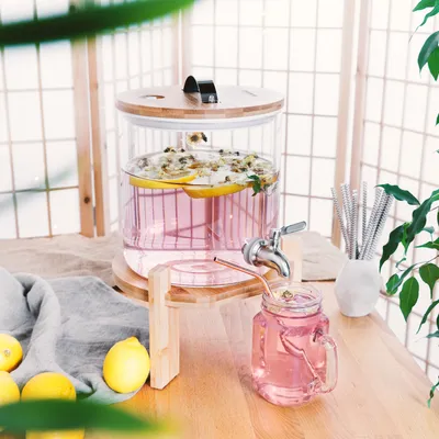 Produktbild von Navaris 5L Getränkespender mit Zapfhahn aus Edelstahl - Glas Wasserspender mit Stand aus Bambus Holz - Spender aus hitzebeständigem Borosilikatglas